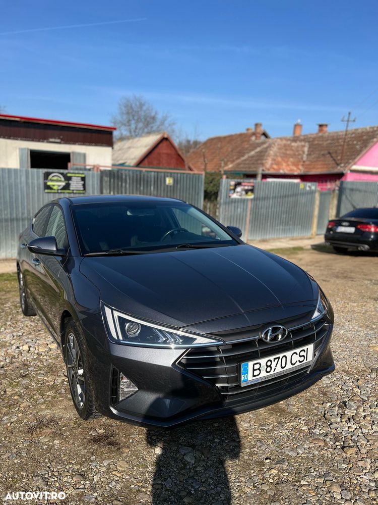 Hyundai Elantra 1.6 MPi Aut. Exclusive - 2