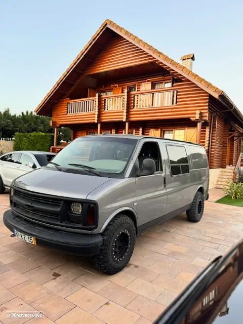 Chevrolet Chevy Van