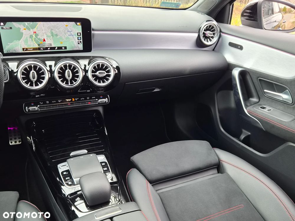 Mercedes-Benz Klasa A 35 AMG 4-Matic Edition 1 7G-DCT - 24