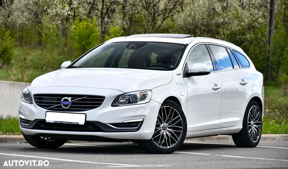Volvo V60 D6 Twin Engine Geartronic Summum - 2