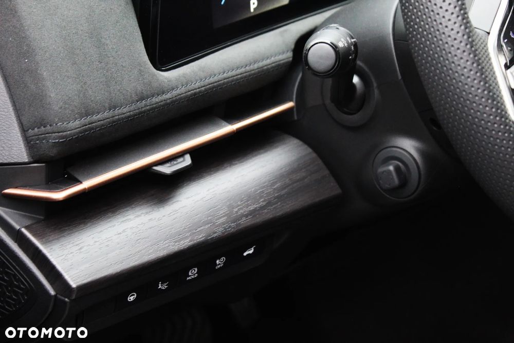 Nissan Ariya 87kWh E-4orce Evolve - 23