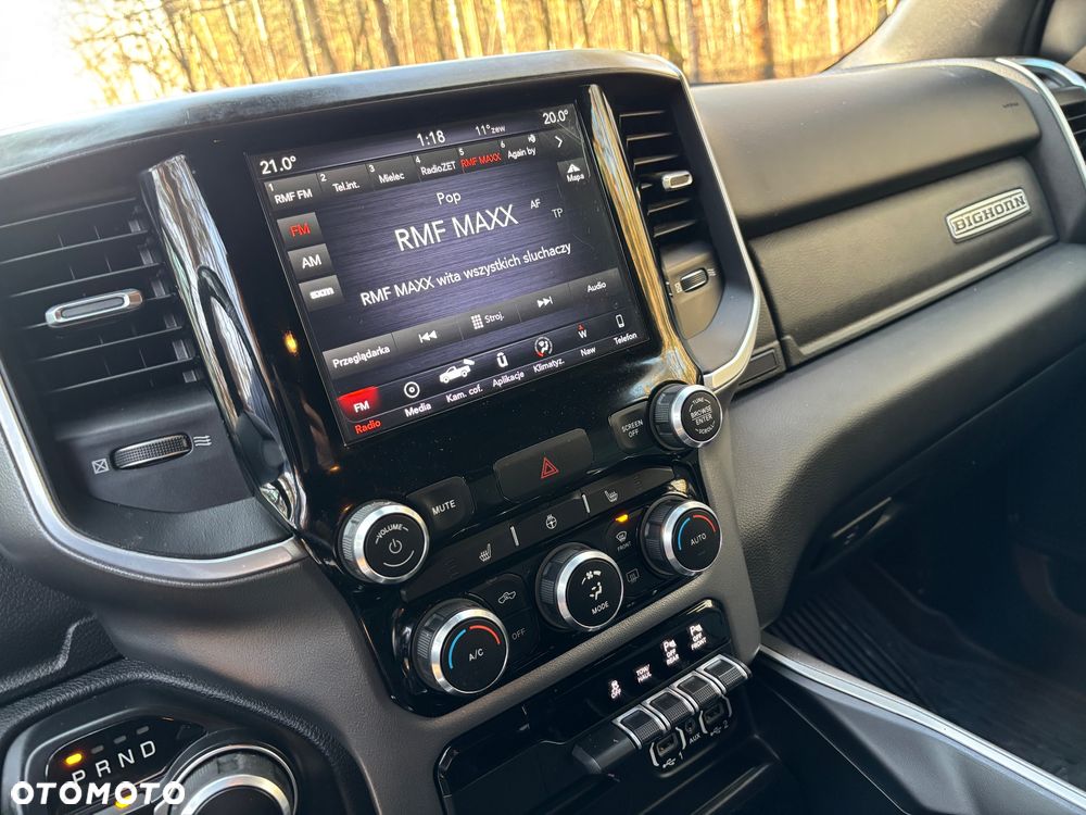 RAM 1500 Crew Cab Shortbed Bighorn - 12