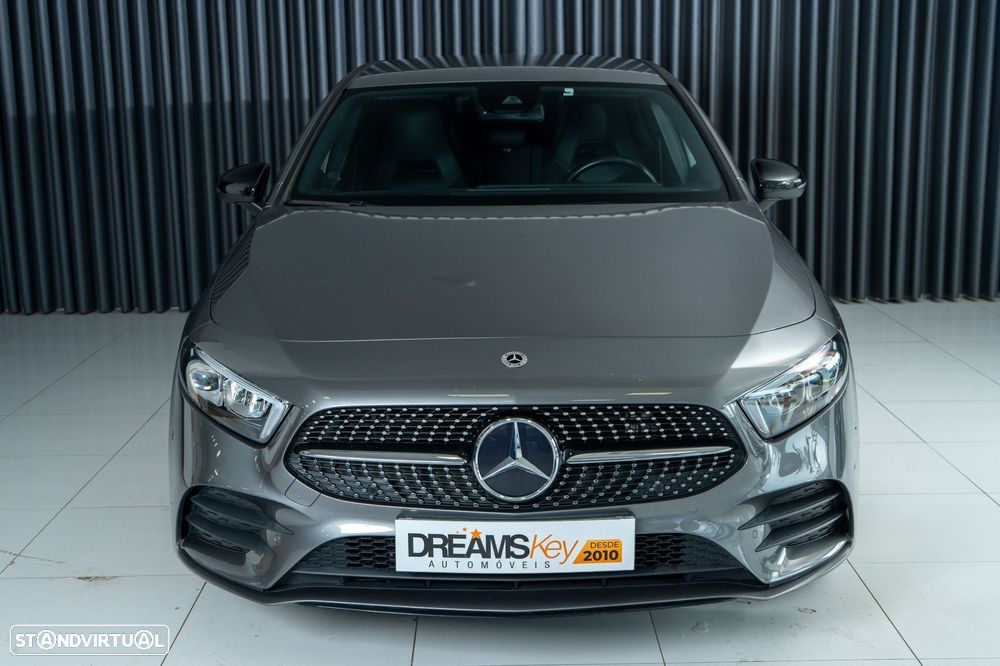 Mercedes-Benz A 250 e AMG Line - 2