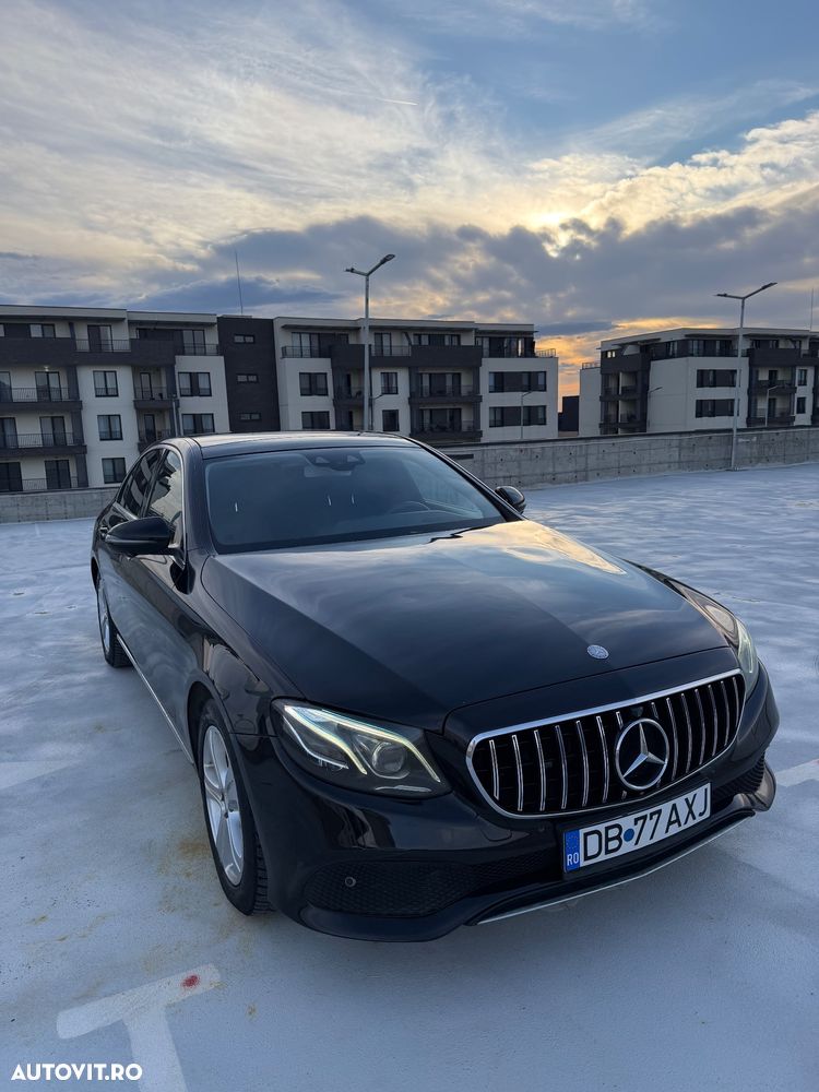Mercedes-Benz E 220 d T-Modell Aut - 1