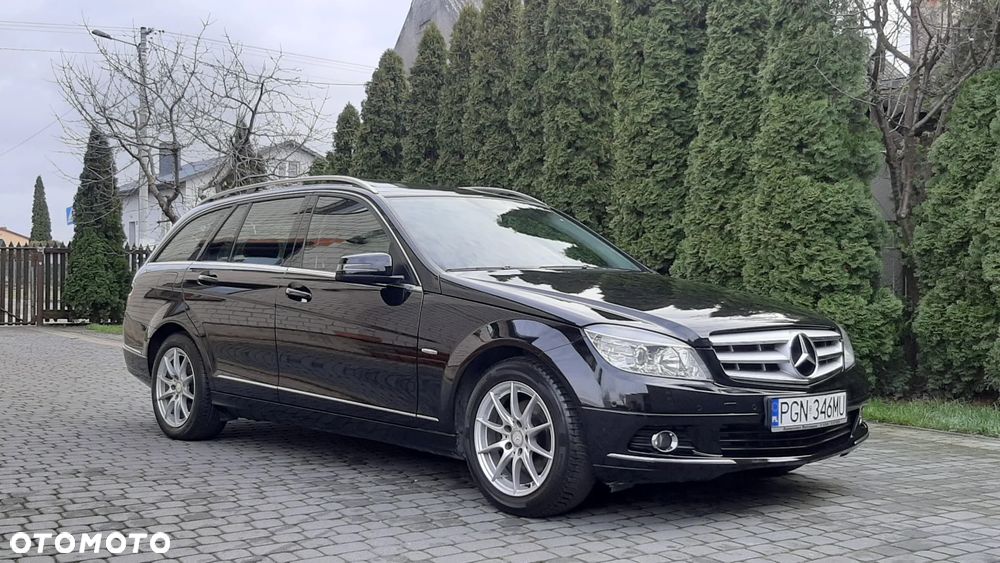 Mercedes-Benz Klasa C 180 BlueEFFICIENCY Elegance - 9