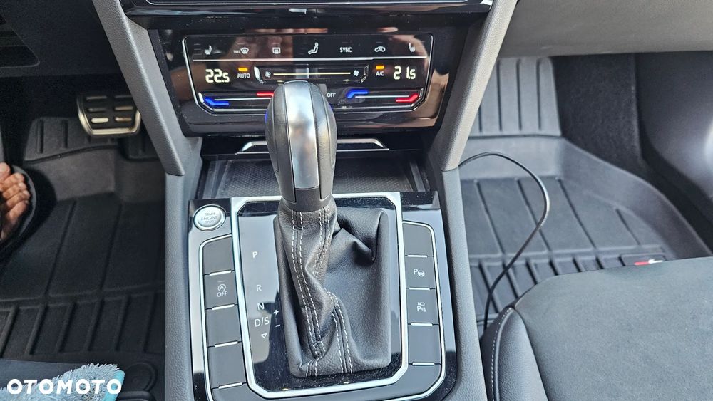 Volkswagen Arteon 2.0 TDI R-Line DSG - 8