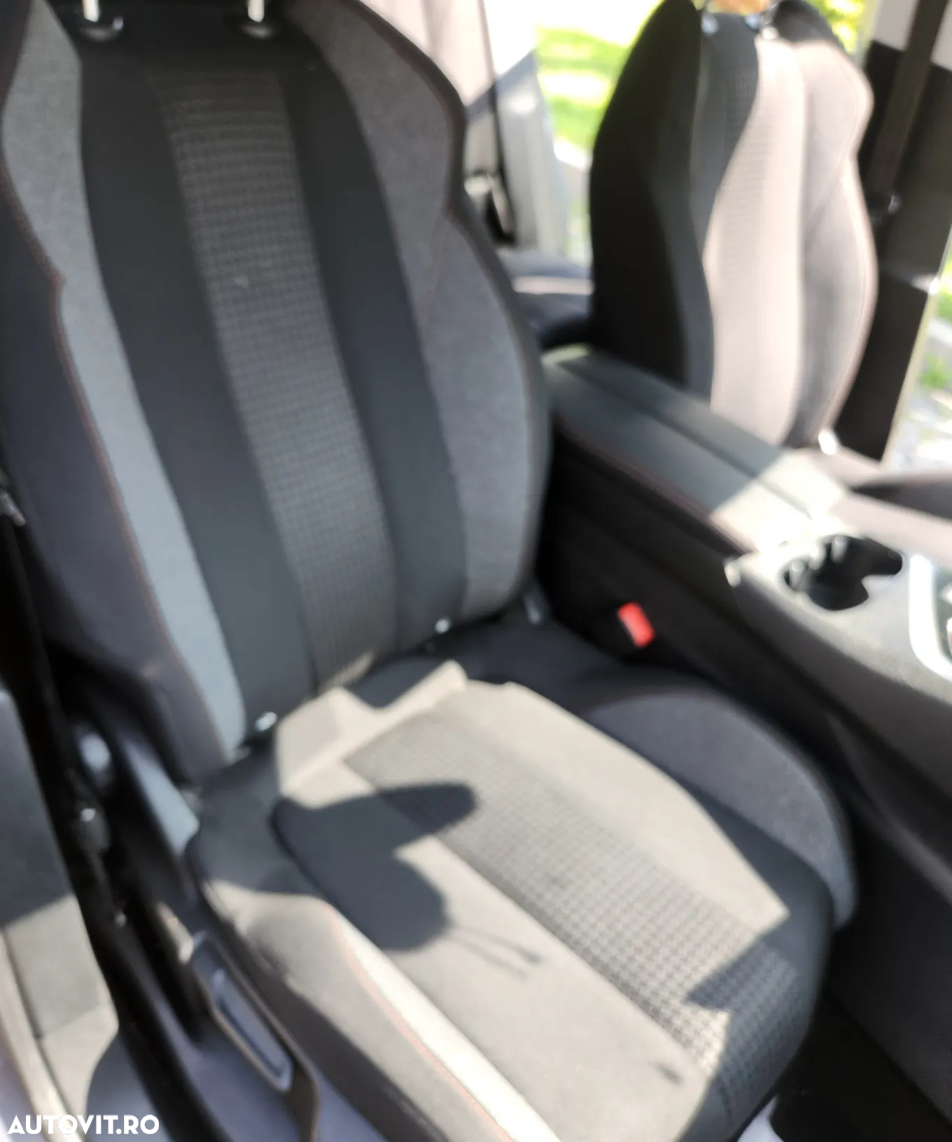 Peugeot 3008 1.2 PureTech 130 EAT8 Active Pack - 16