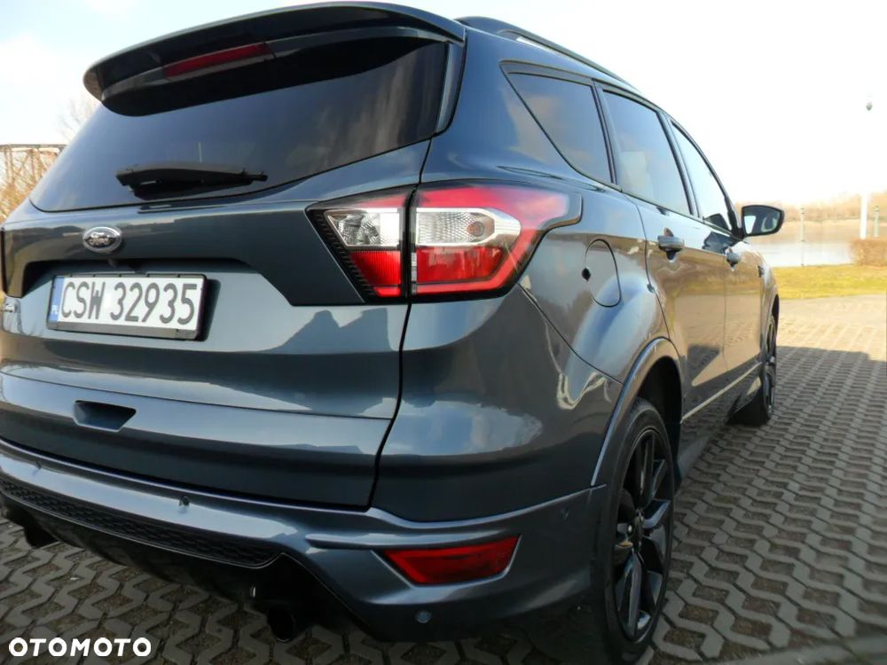 Ford Kuga 1.5 TDCi 2x4 ST-Line - 15