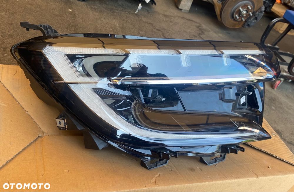 RENAULT AUSTRAL 2024r  Kompletna LAMPA PRZEDNIA PRAWA REFLEKTOR PRAWY PRZÓD FULL LED  LEDOWY  EUROPA FULLLED 260104410R Wwa - 8