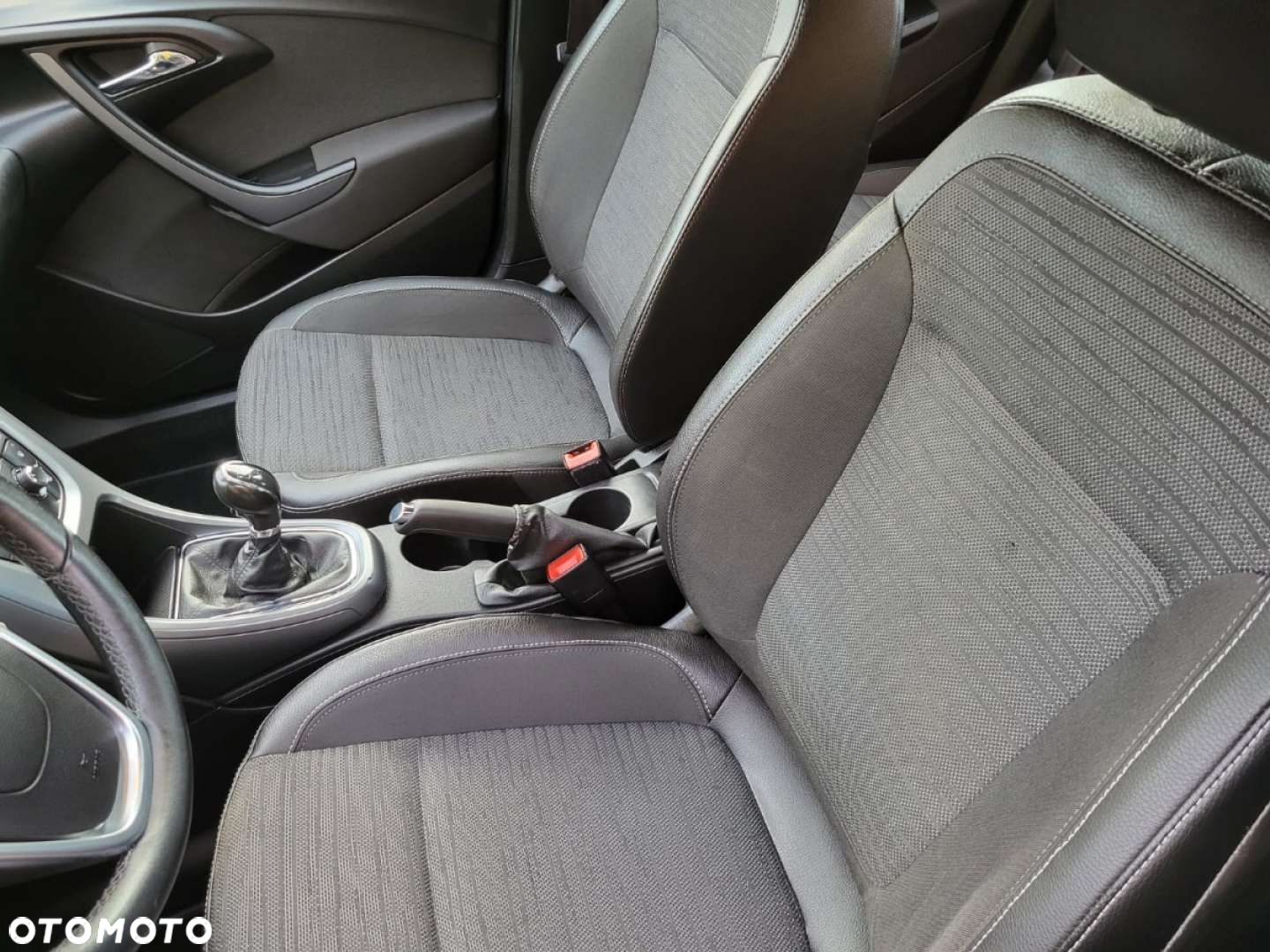 Opel Astra - 34