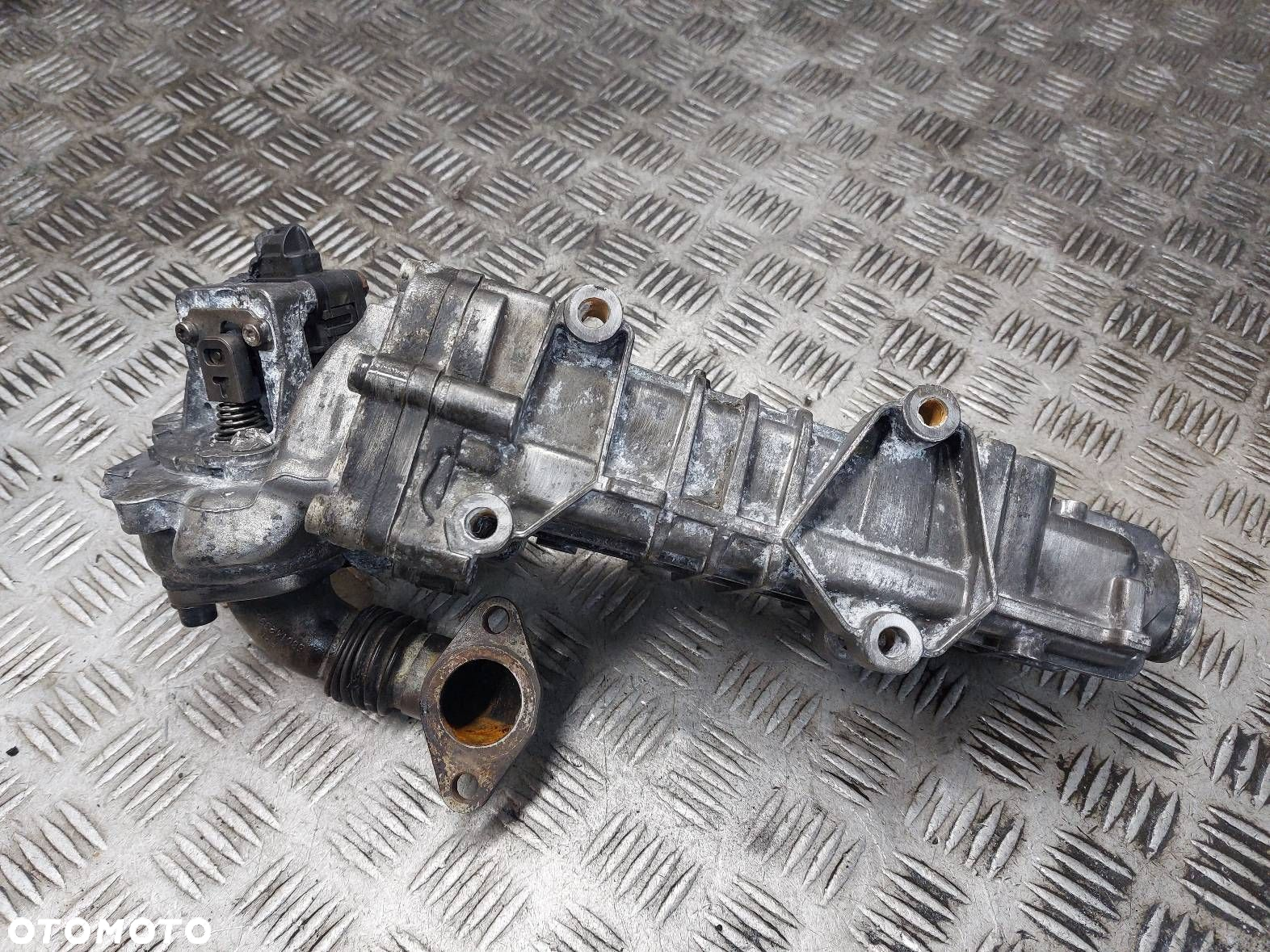 CHŁODNICZKA SPALIN EGR IVECO DAILY IV LIFT 3.0 D 5801668925 5801423958 - 4
