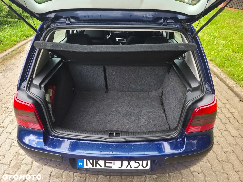 Volkswagen Golf - 9