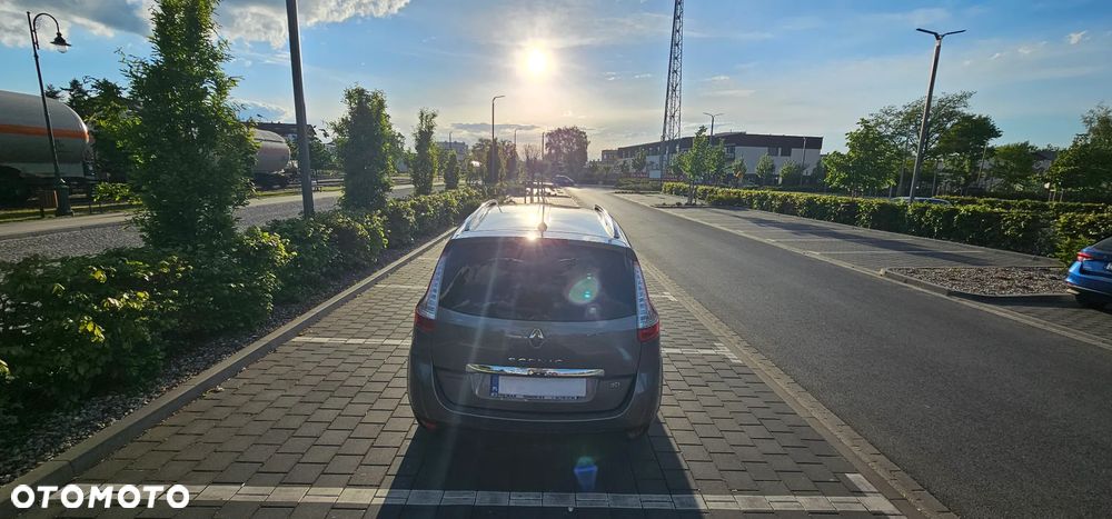Renault Scenic Energy dCi 130 S&S Bose Edition - 6
