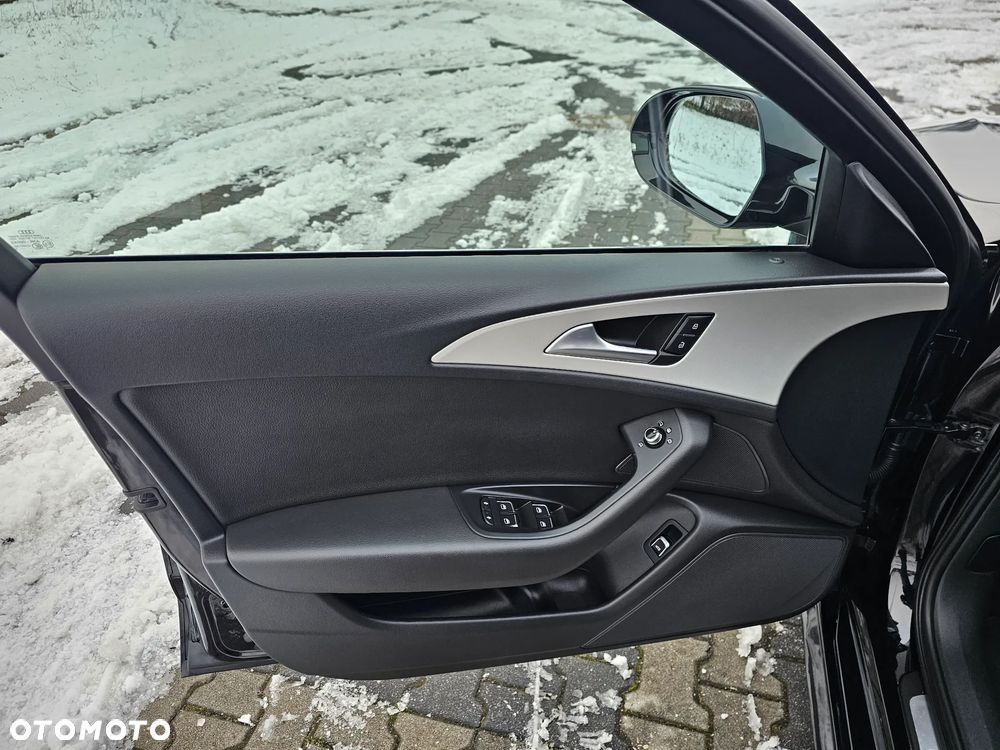 Audi A6 Avant 3.0 TDI quattro S tronic - 38