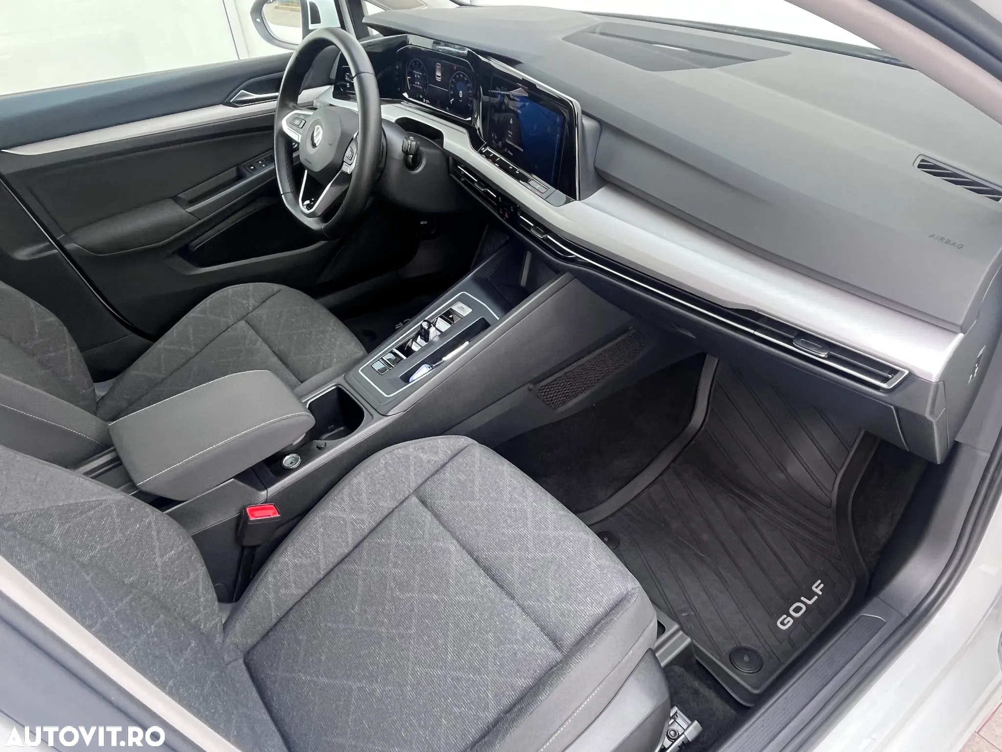 Volkswagen Golf 1.5 eTSI ACT DSG MHEV Life - 14