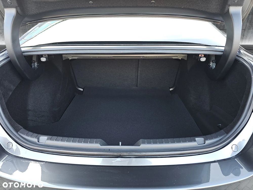 Mazda 3 e-SKYACTIV-X 186 M HYBRID DRIVE EXCLUSIVE-LINE - 19