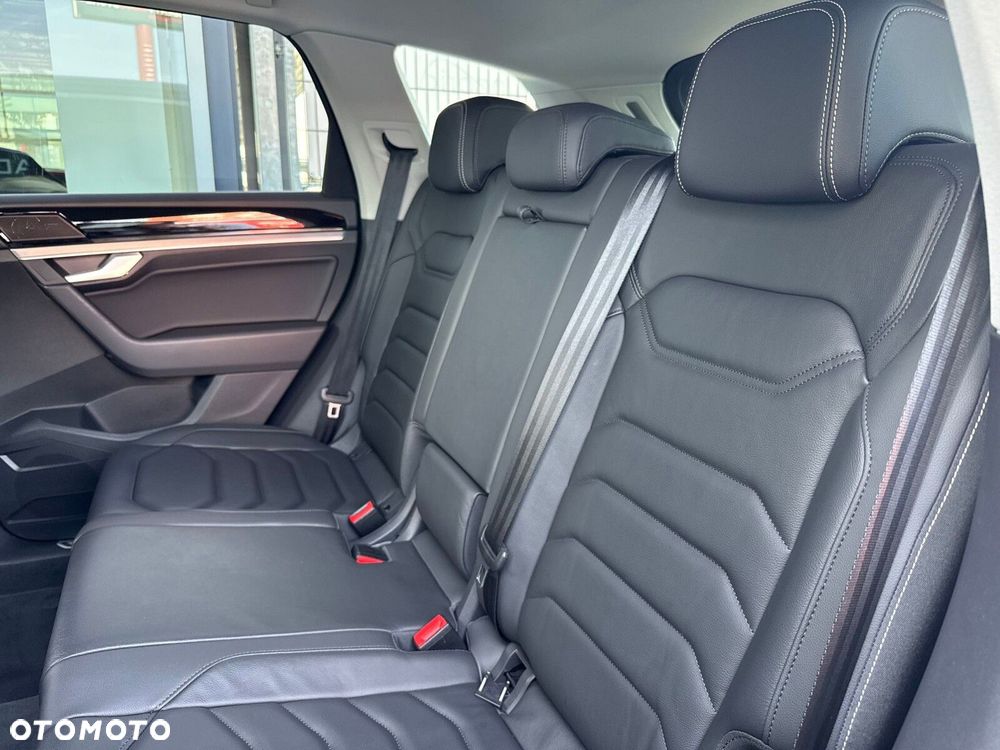 Volkswagen Touareg 3.0 V6 TDI 4Motion R-Line - 21
