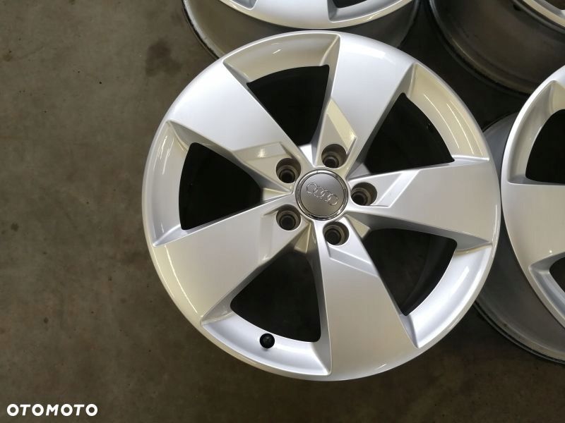 Alufelgi 17" AUDI S3 A3 Q3 Q2 TT A4 A6 TT S - 2