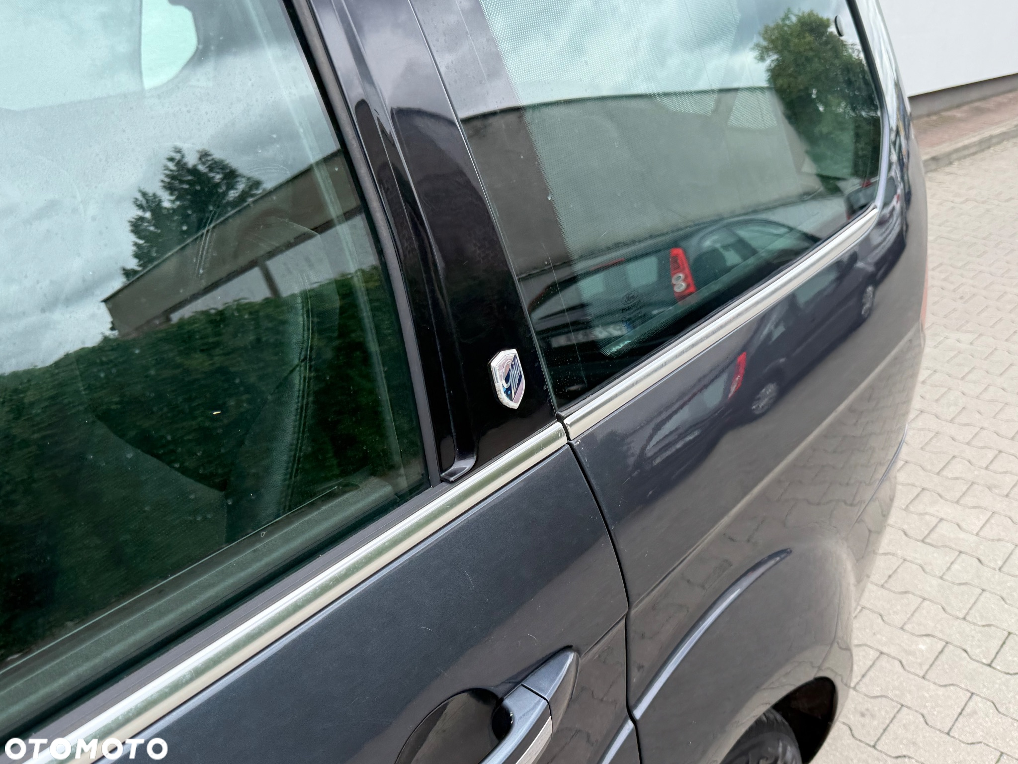 Ford Galaxy 2.0 TDCi Titanium - 9