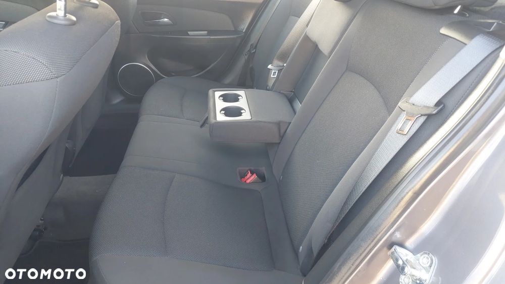 Chevrolet Cruze 1.4T LTZ+ - 7