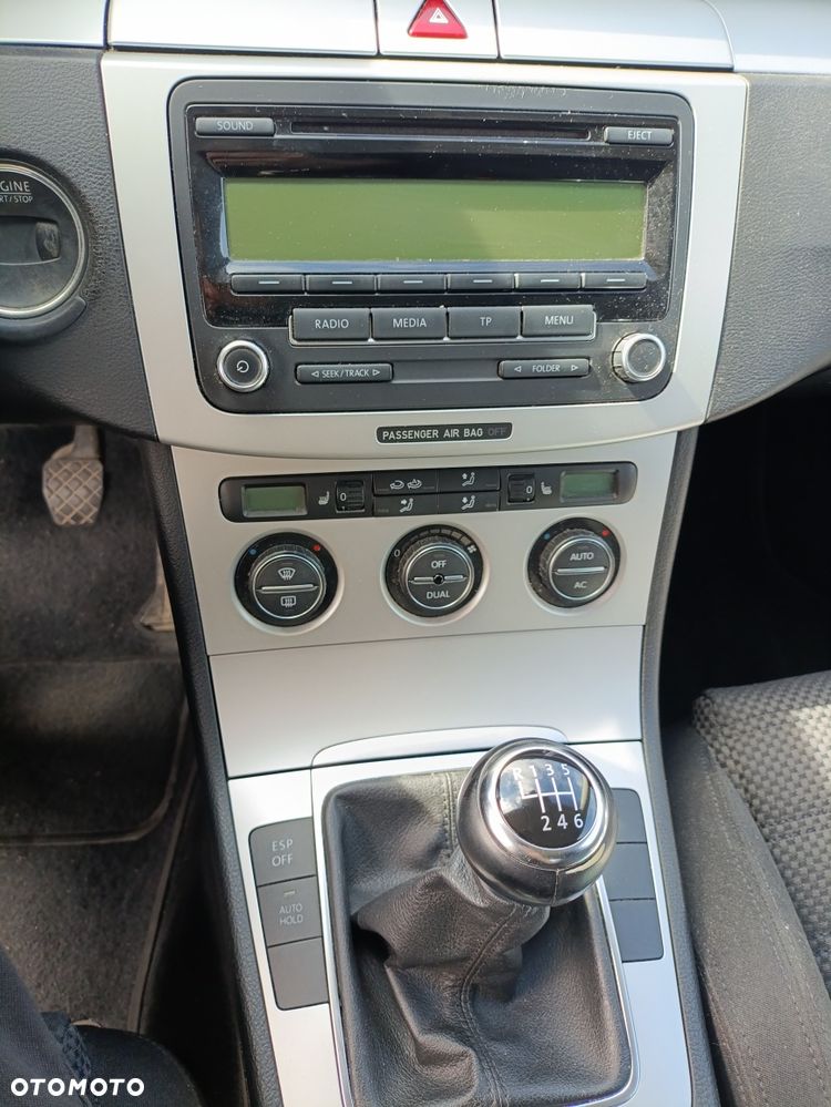 Volkswagen Passat - 6