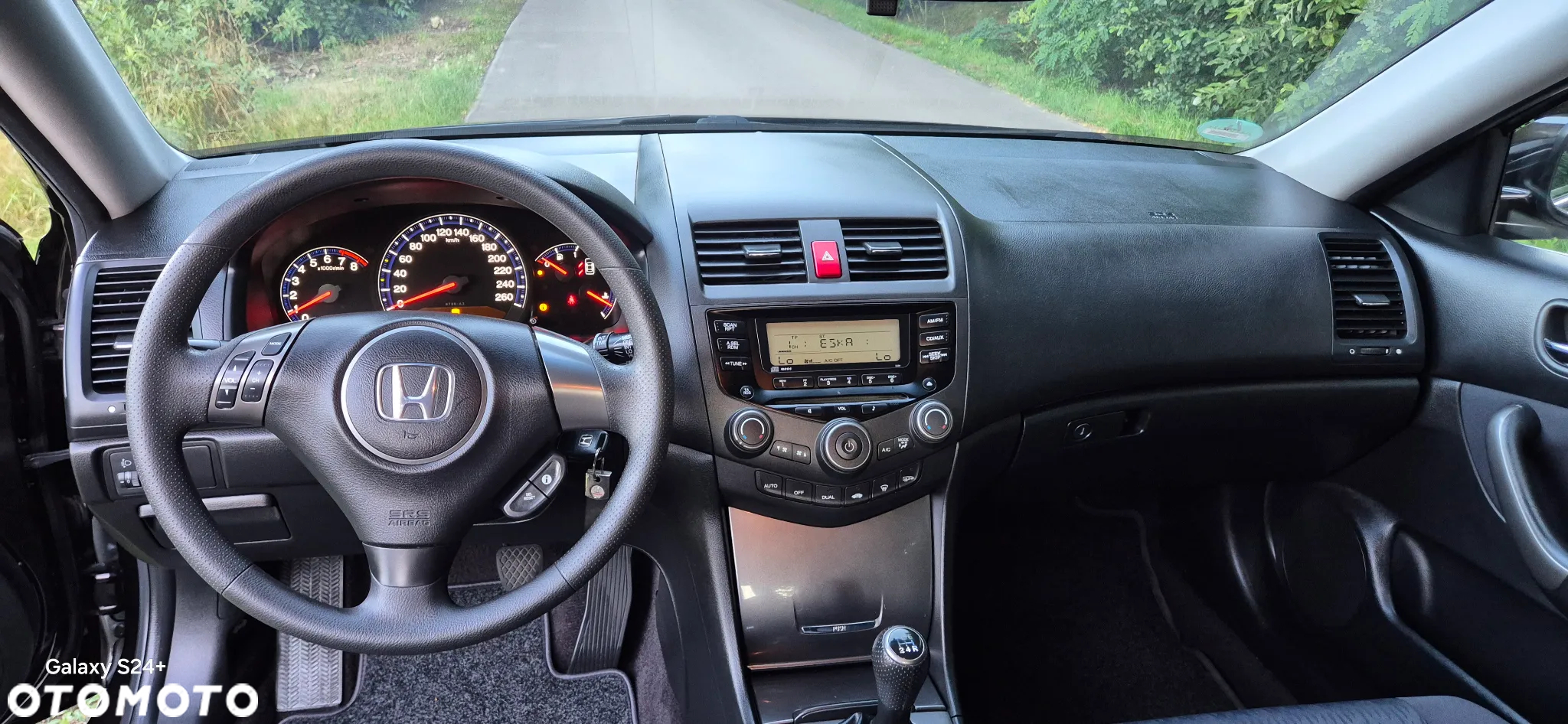 Honda Accord 2.0 Comfort - 17