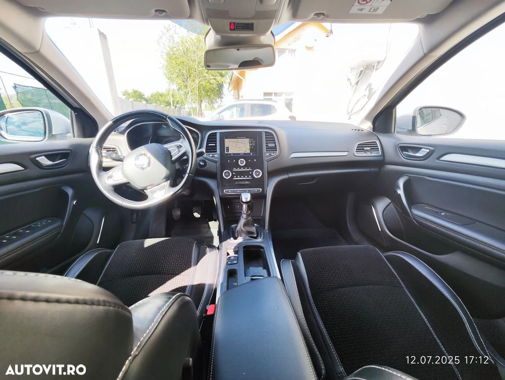 Renault Megane Energy dCi Intens - 13