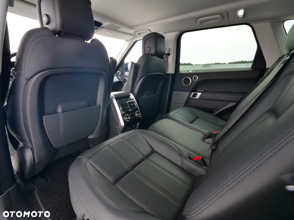 Land Rover Range Rover Sport - 26