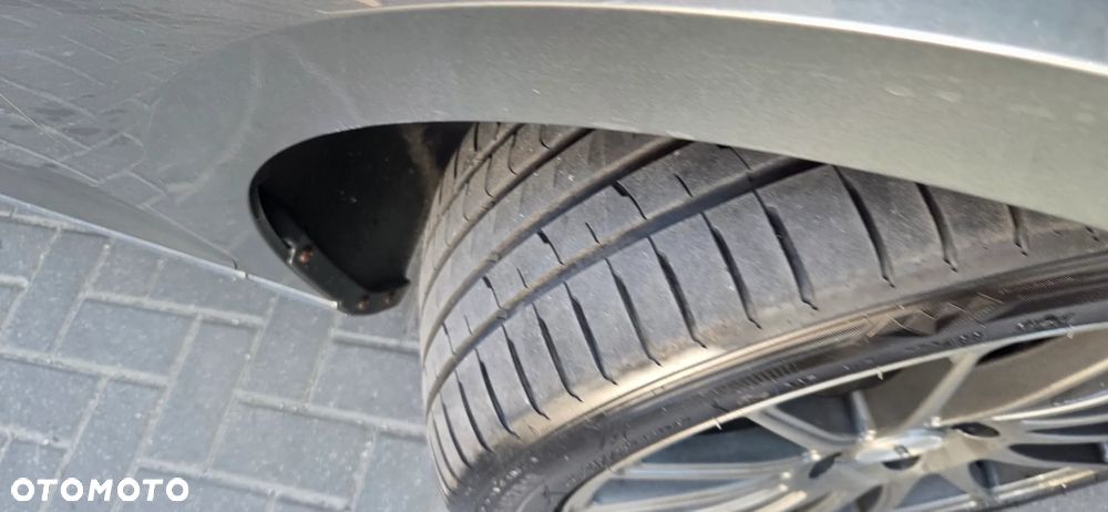 Volkswagen Passat Variant 2.0 TDI BMT Highline DSG - 24