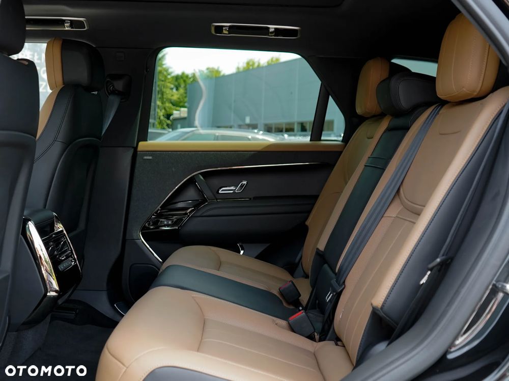 Land Rover Range Rover Sport S 3.0 D300 mHEV Dynamic SE - 27