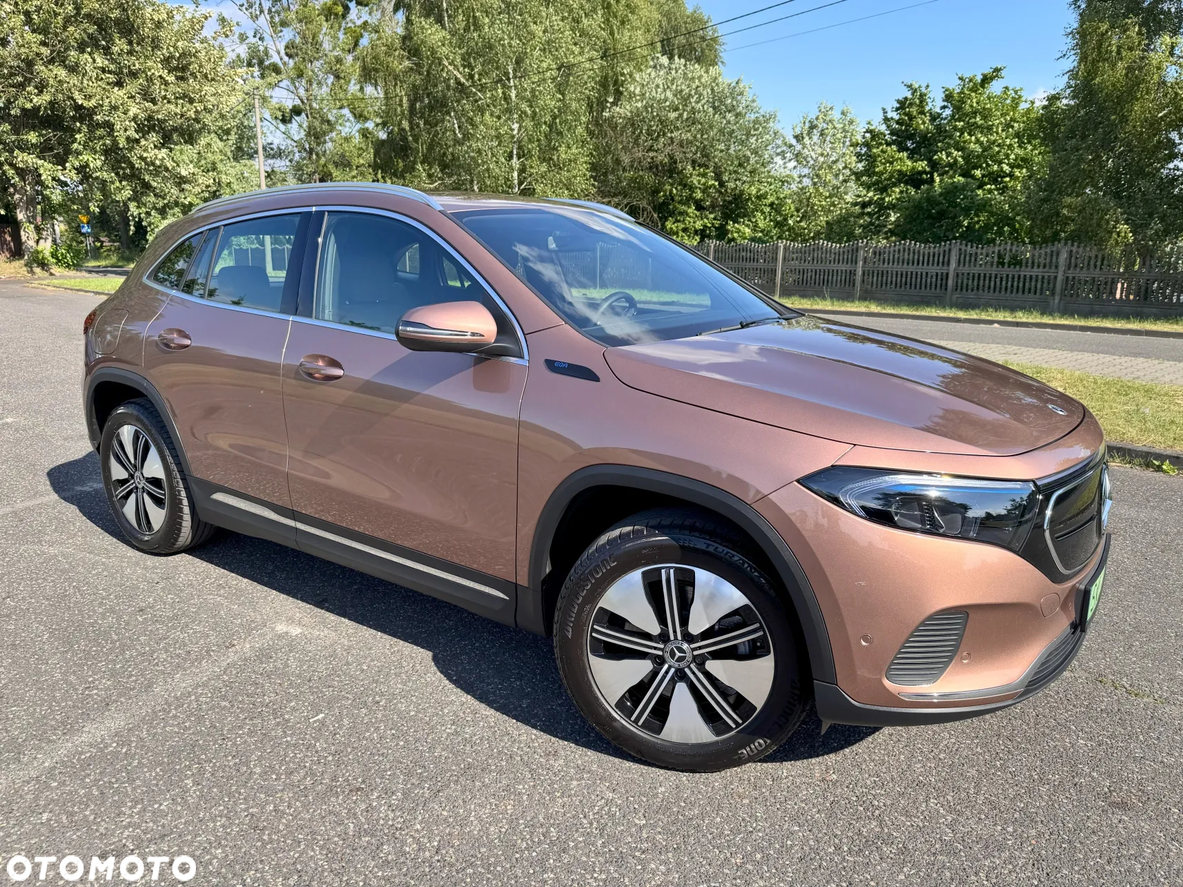 Mercedes-Benz EQA 300 66.5kWh 4-Matic Electric Art - 2