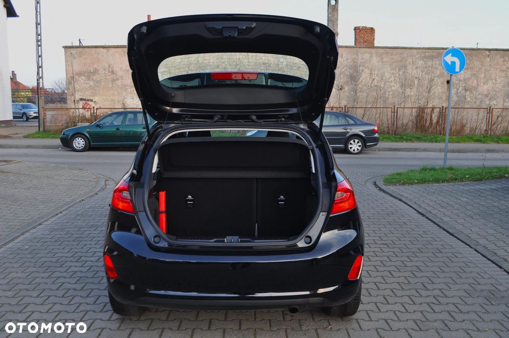 Ford Fiesta 1.1 S&S TREND - 9