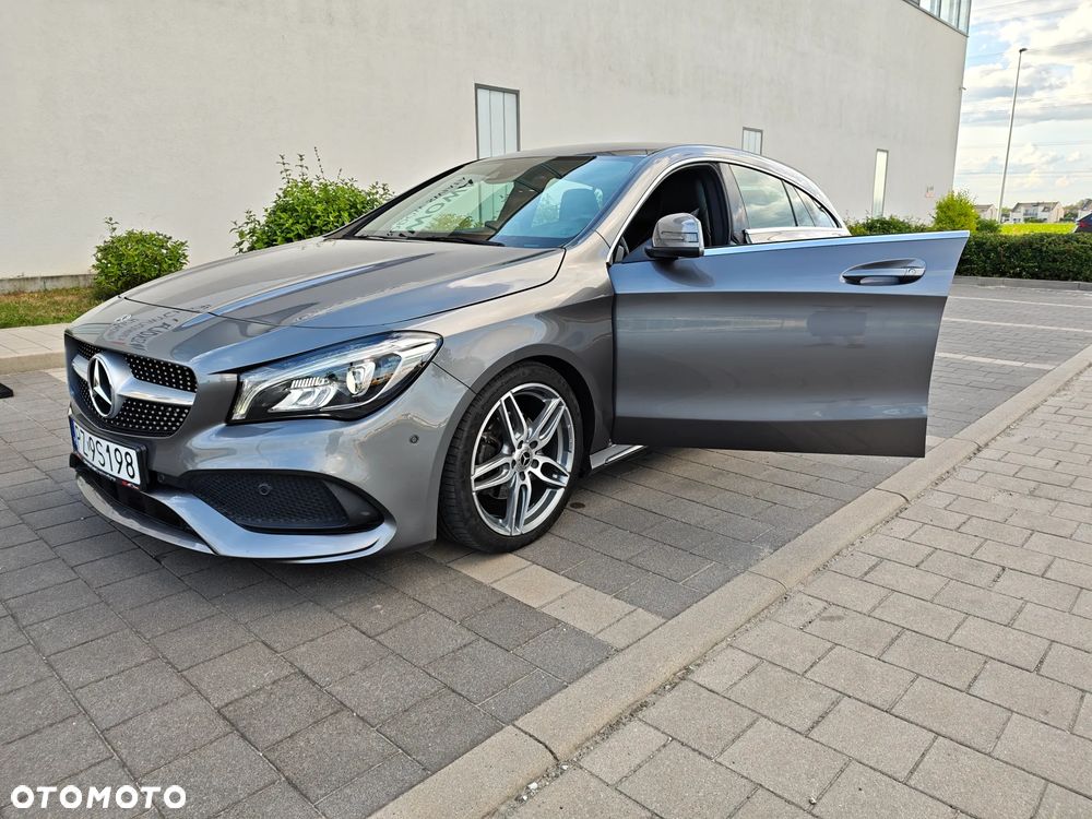 Mercedes-Benz CLA 180 7G-DCT AMG Line - 7