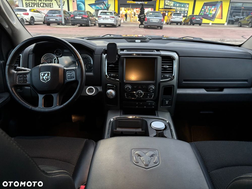 RAM 1500 - 26