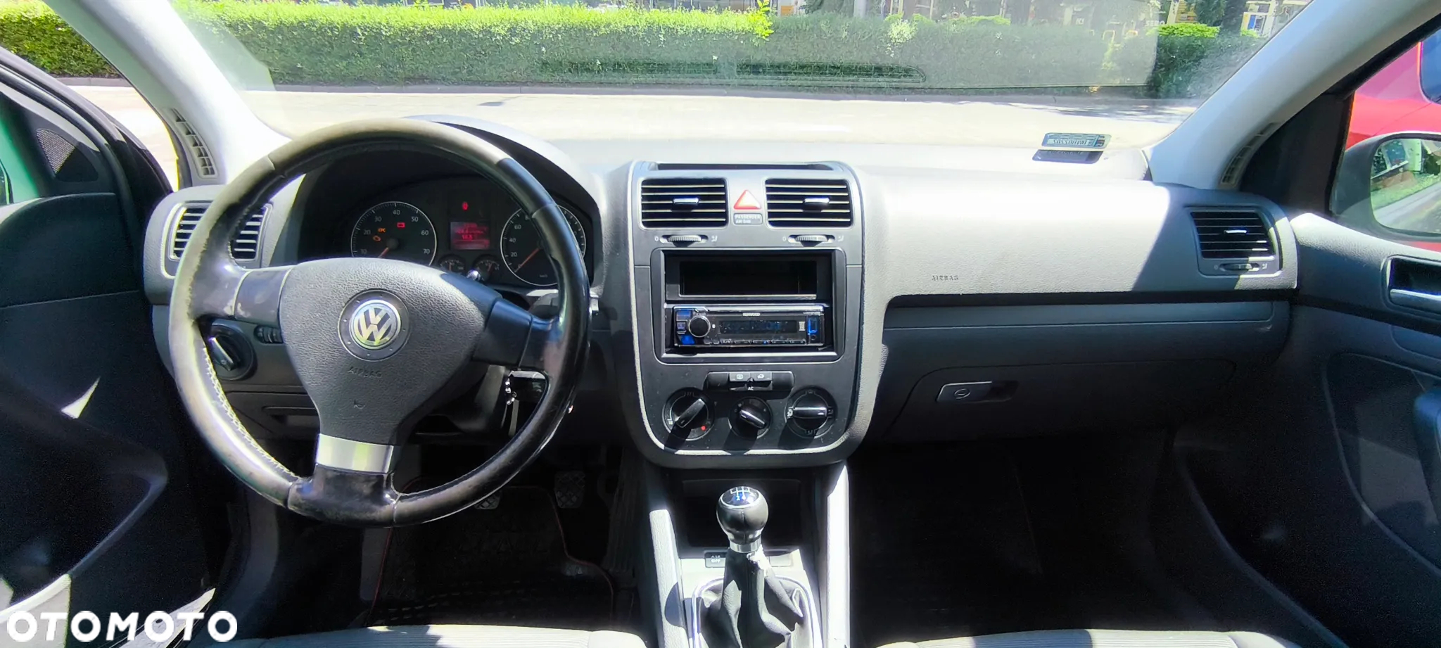Volkswagen Golf V 1.4 Comfortline - 6