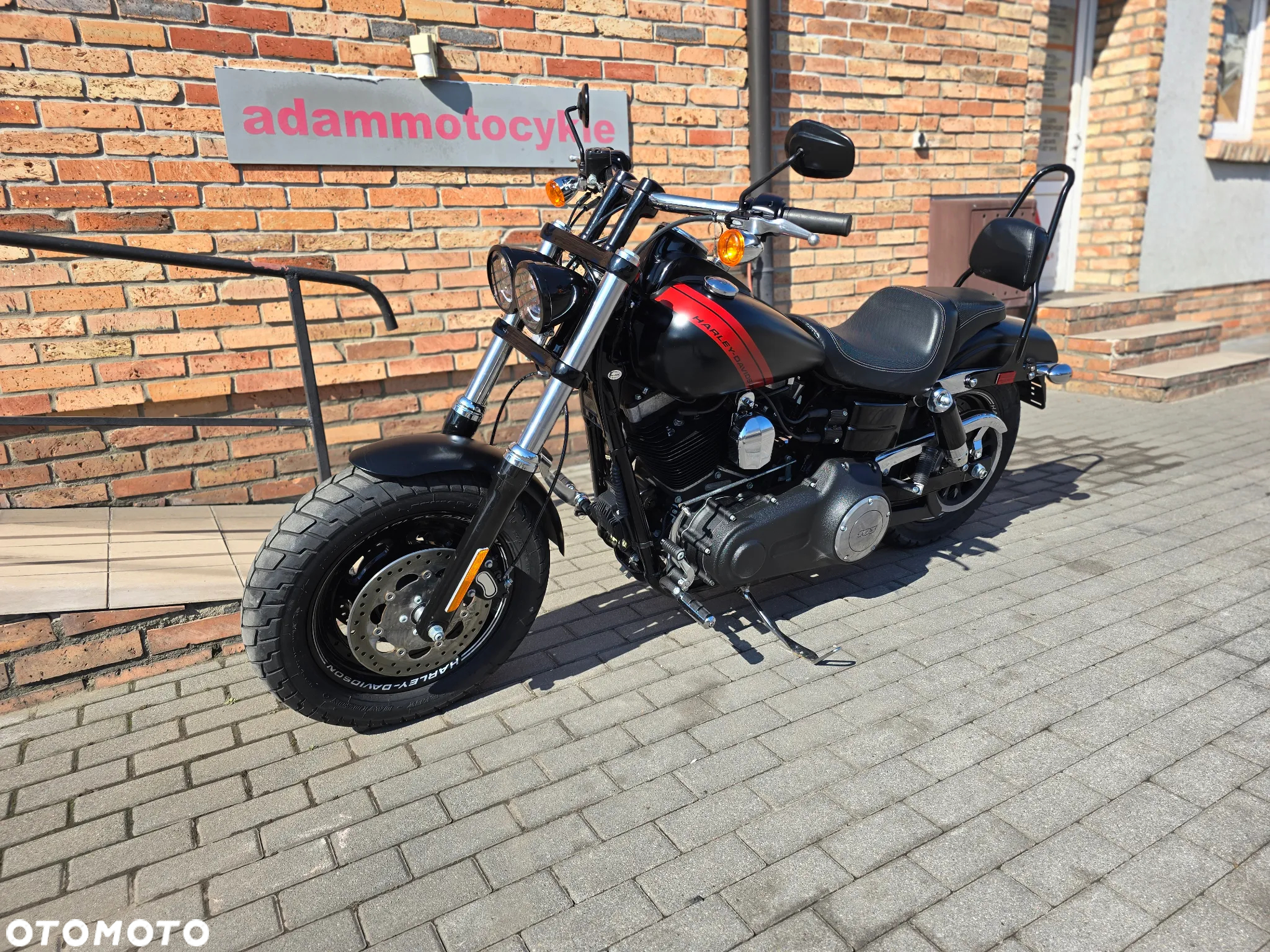 Harley-Davidson Dyna Fat Bob - 16