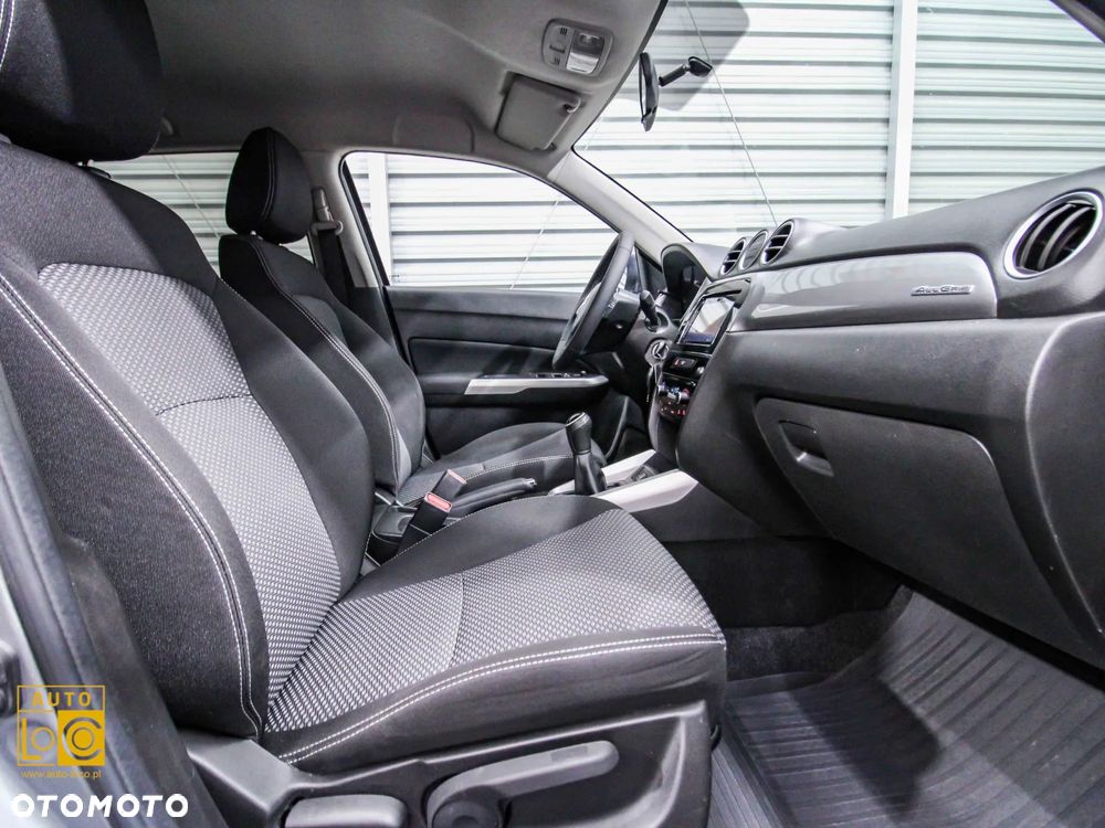 Suzuki Vitara 1.6 Premium 4WD - 10