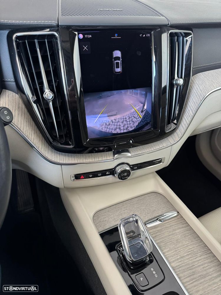 Volvo XC 60 2.0 T6 PHEV Inscription AWD - 24