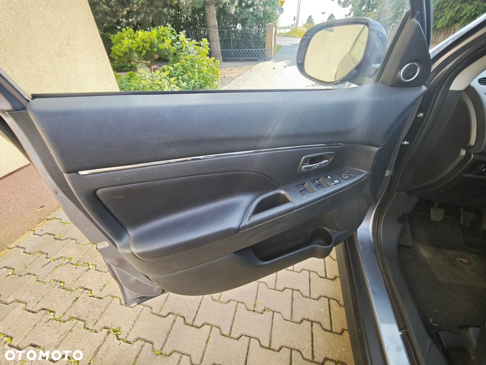 Mitsubishi ASX 1.6 2WD Diamant Edition+ - 29