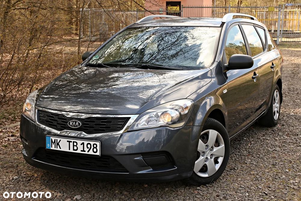 Kia Ceed 1.4 CVVT Attract - 16