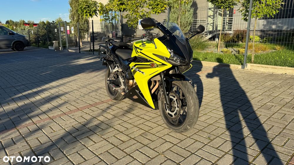 Honda CBR - 1