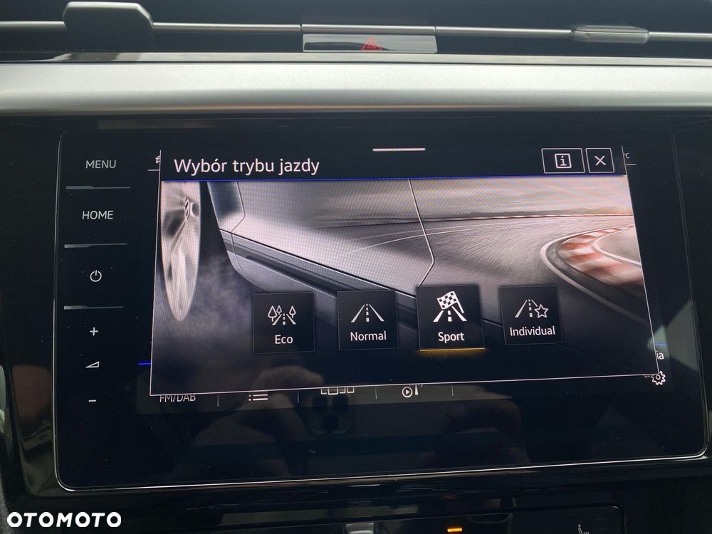 Volkswagen Arteon 2.0 TSI R-Line DSG - 26