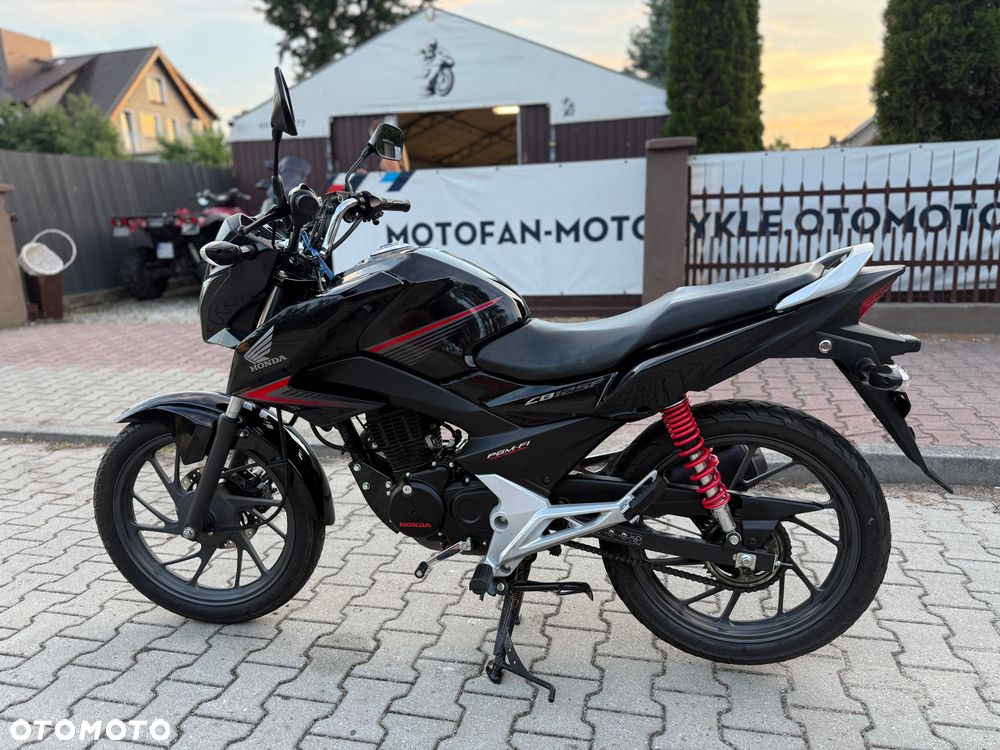 Honda CB - 15