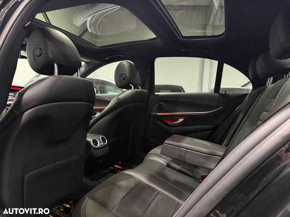 Mercedes-Benz E 220 d 4MATIC 9G-TRONIC AMG Line - 9