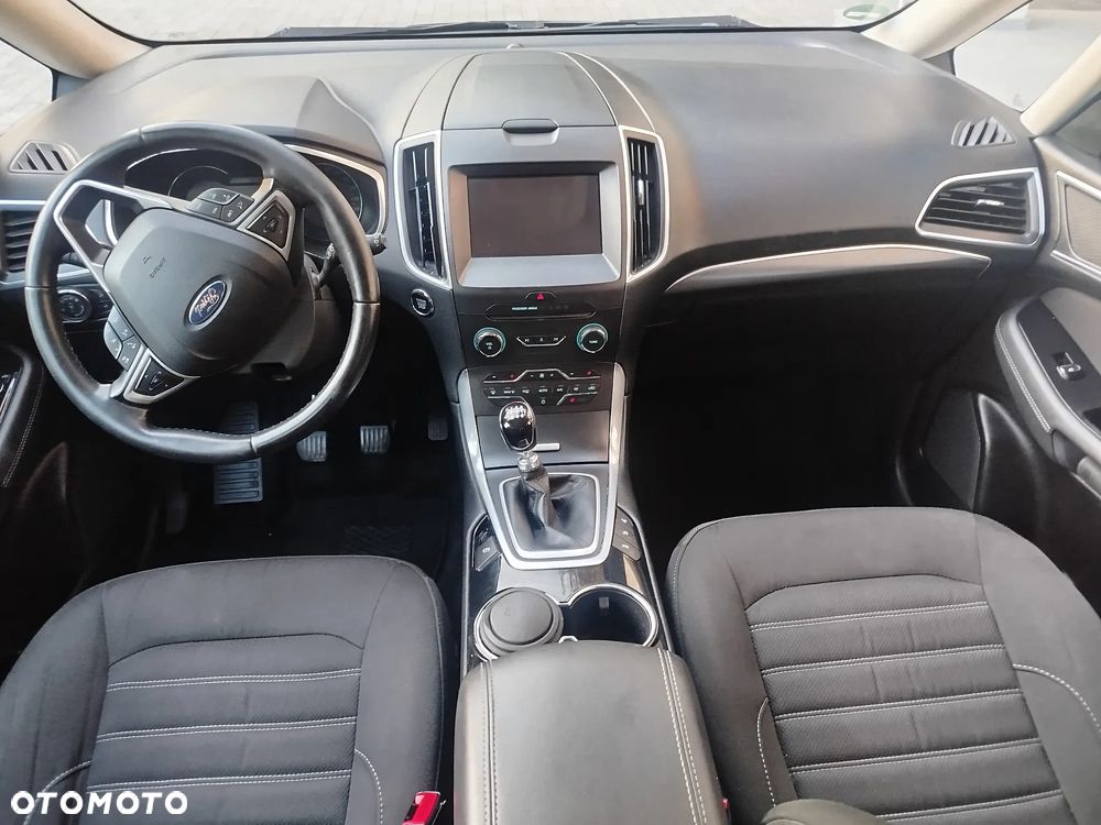 Ford Galaxy 2.0 TDCi Titanium - 37