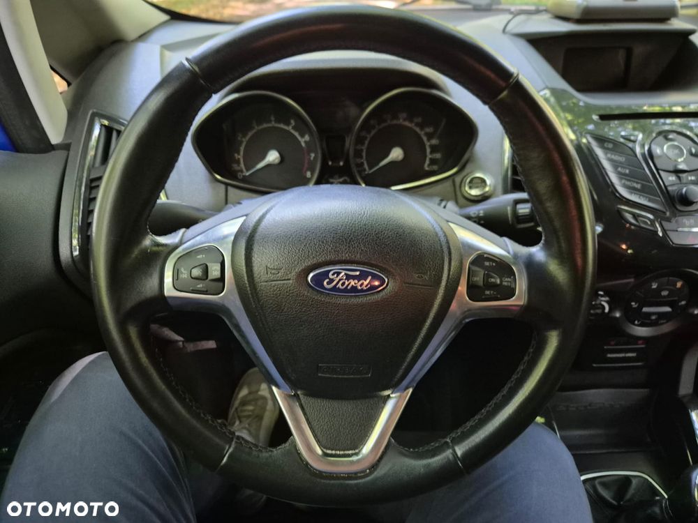Ford EcoSport - 8