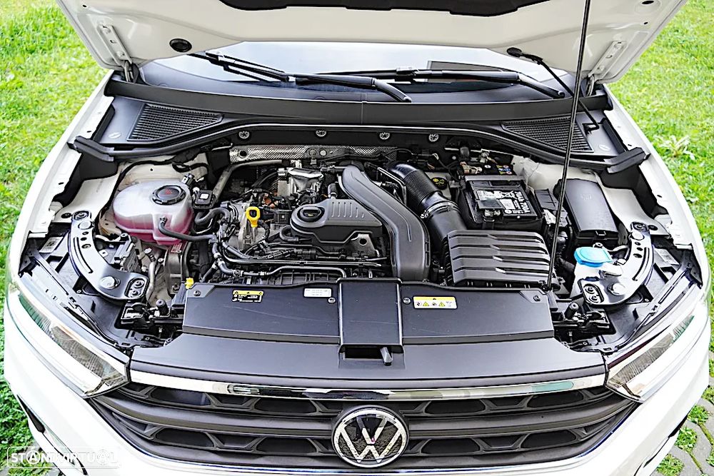 VW T-Roc 1.5 TSI Urban DSG - 16