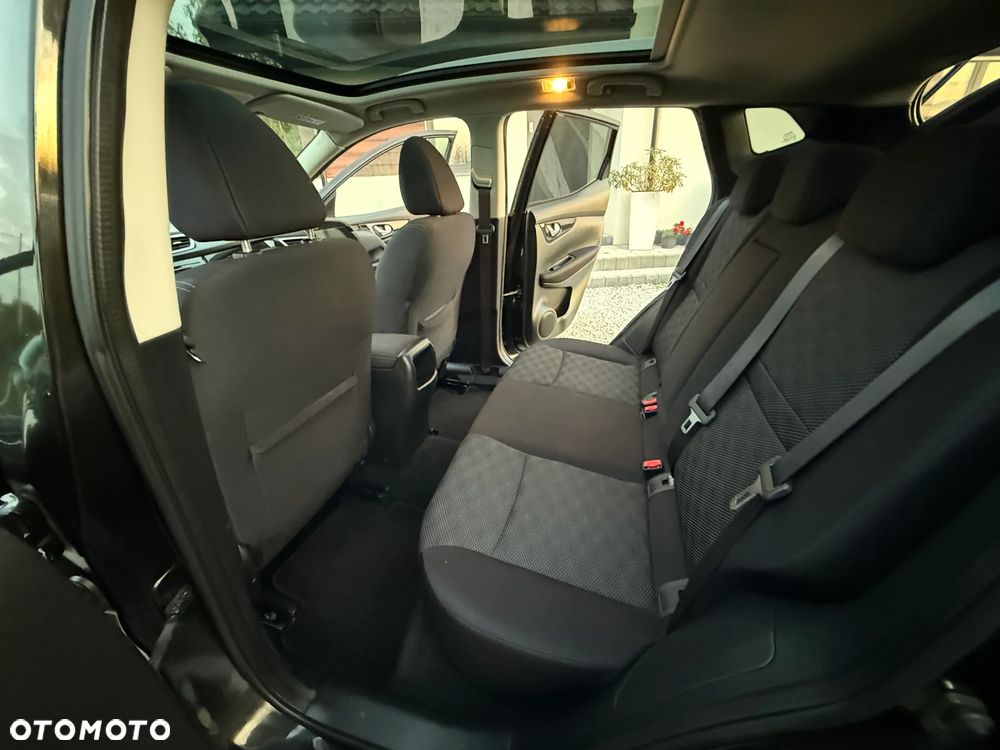 Nissan Qashqai 1.6 DIG-T Tekna - 24