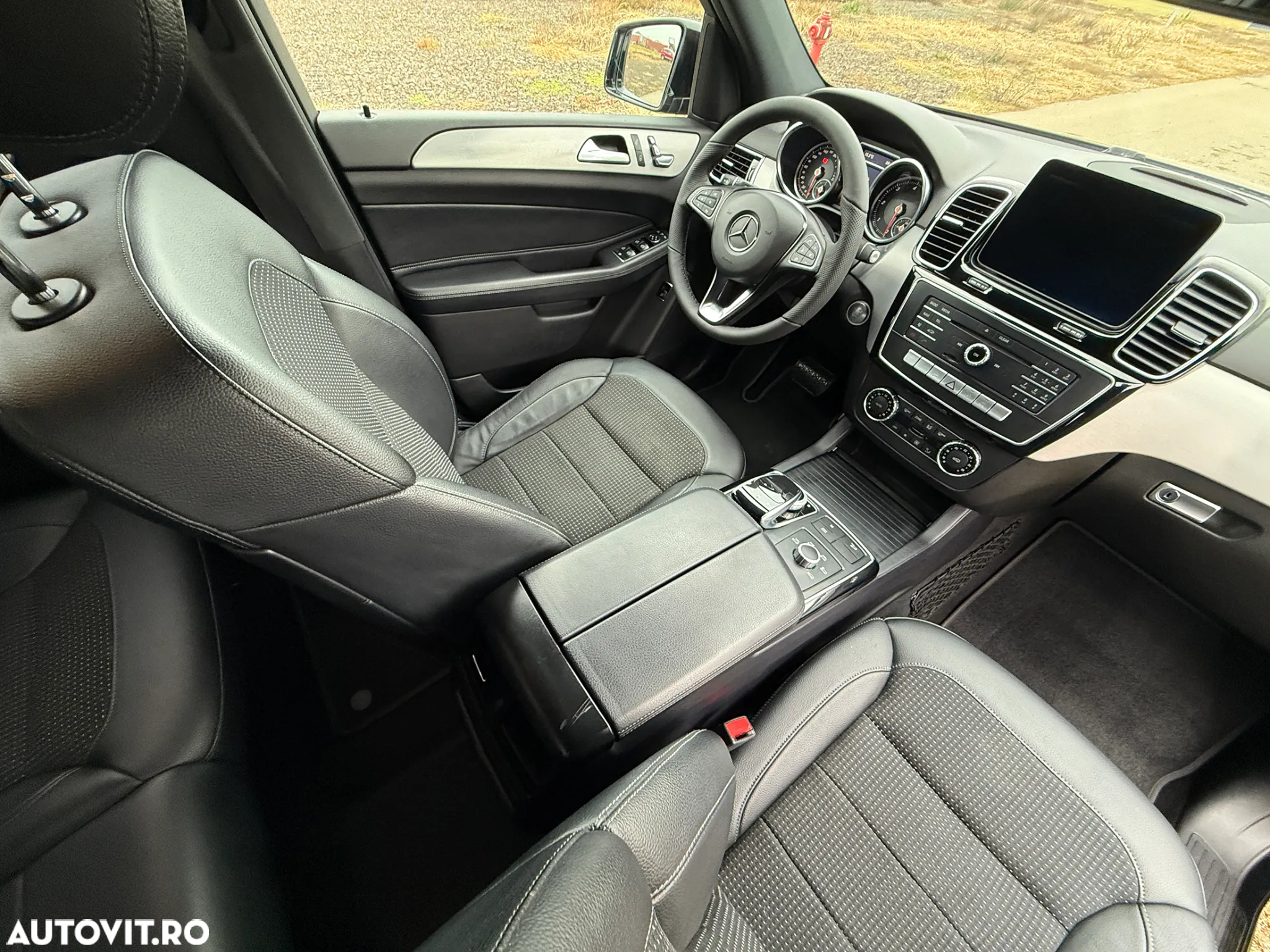 Mercedes-Benz GLE 250 d 4Matic 9G-TRONIC - 25
