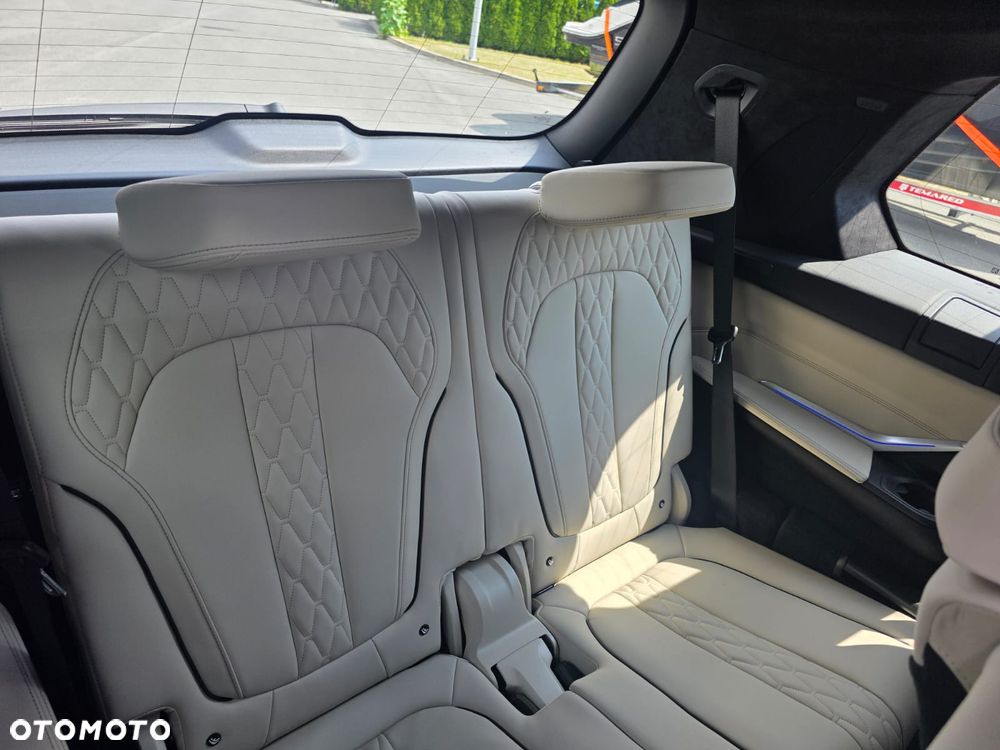 BMW X7 xDrive40d mHEV sport - 9